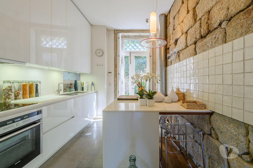 Apartamentos a venda Porto - Fotos para Moradia única com piscina e vistas desafogadas sobre o Rio Douro