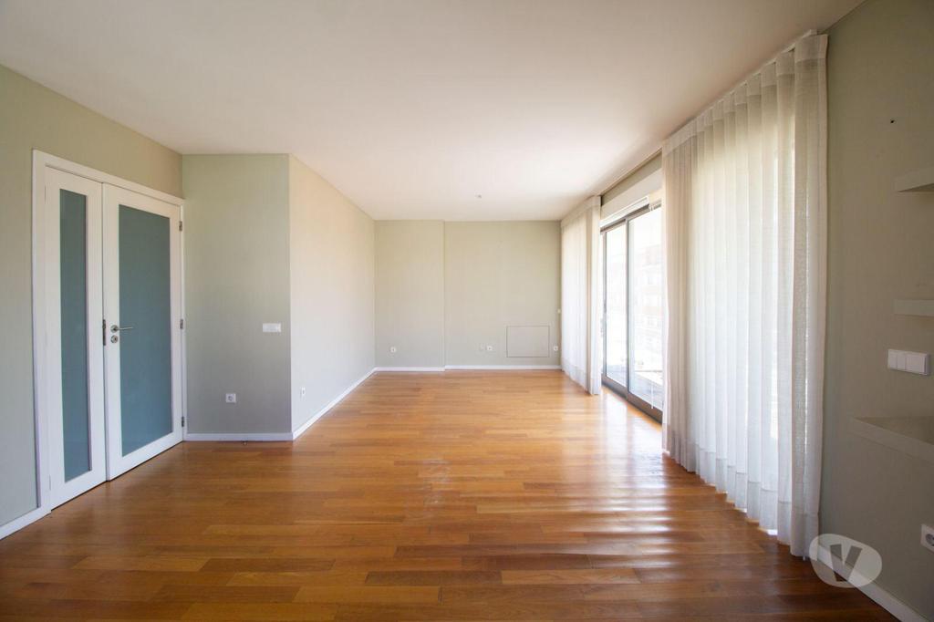 Apartamentos a venda Matosinhos - Fotos para Matosinhos-Penthouse T4+1 duplex em Matosinhos Sul (LUX 00089)