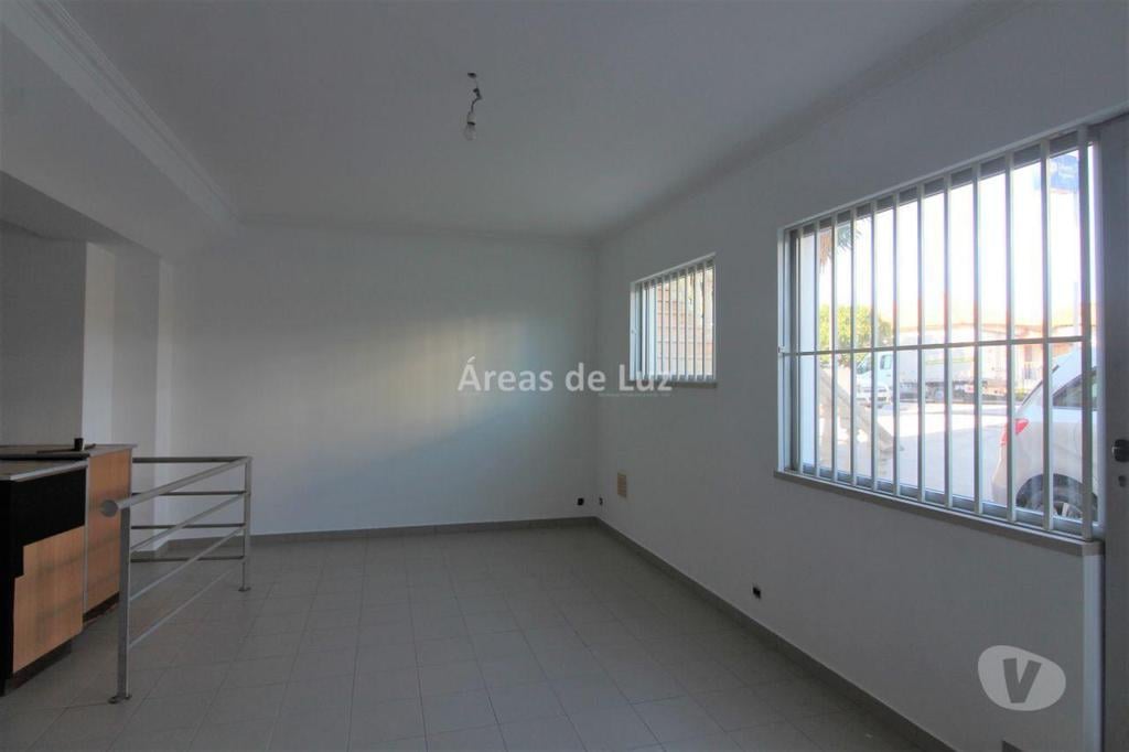 Comprar Loja Leiria - Fotos para Loja com 72 m2 - Pousos, Leiria