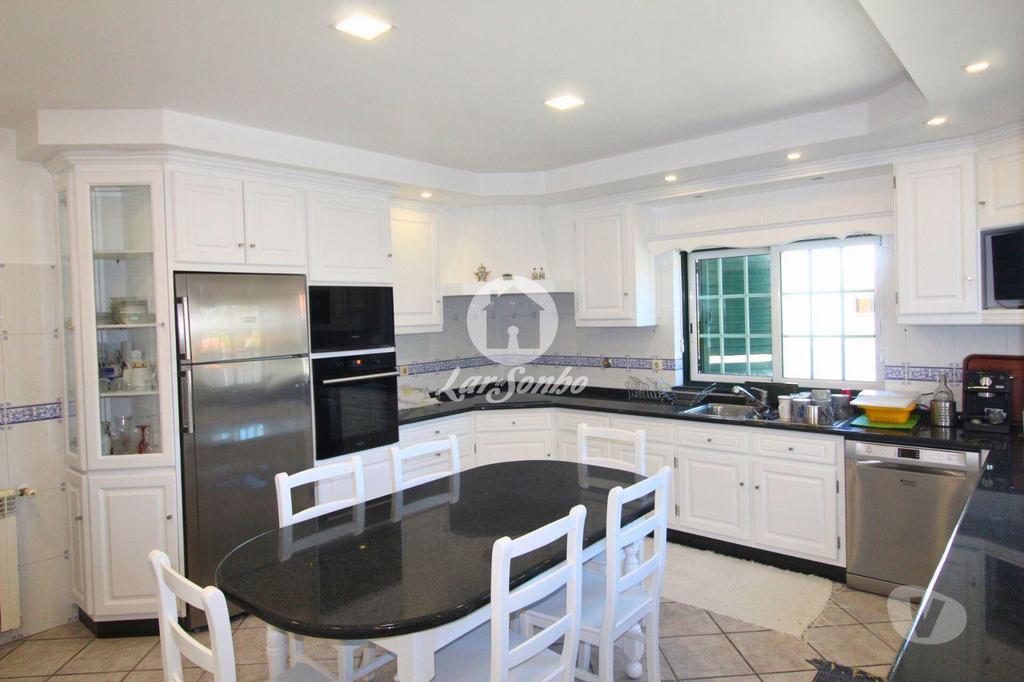 Apartamentos a venda Barcelos - Fotos para Moradia T4 com garagem e jardim em Barcelos (265-M-01555)