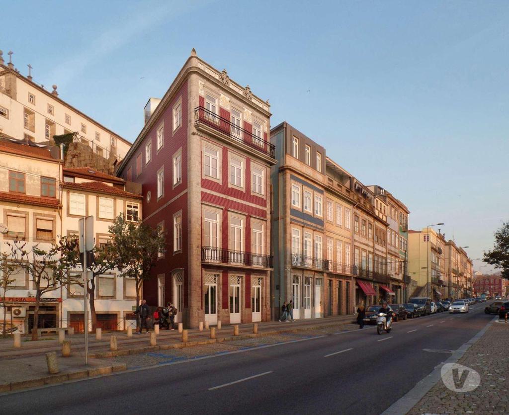 Apartamentos a venda Porto - Fotos para Fantástico apartamento T1 Mezzanine com vista rio (LUX 00003)