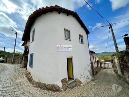 Casas para vender - Fotos para Moradia tipica TRANSMONTANA, equipada mobilada Pronta a Habitar