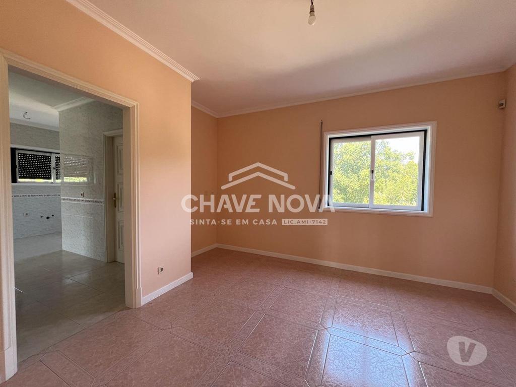 Apartamentos a venda Vila Nova de Gaia - Fotos para Vila-nova-de-gaia-Moradia V3 em Grijó! (OD 02419)