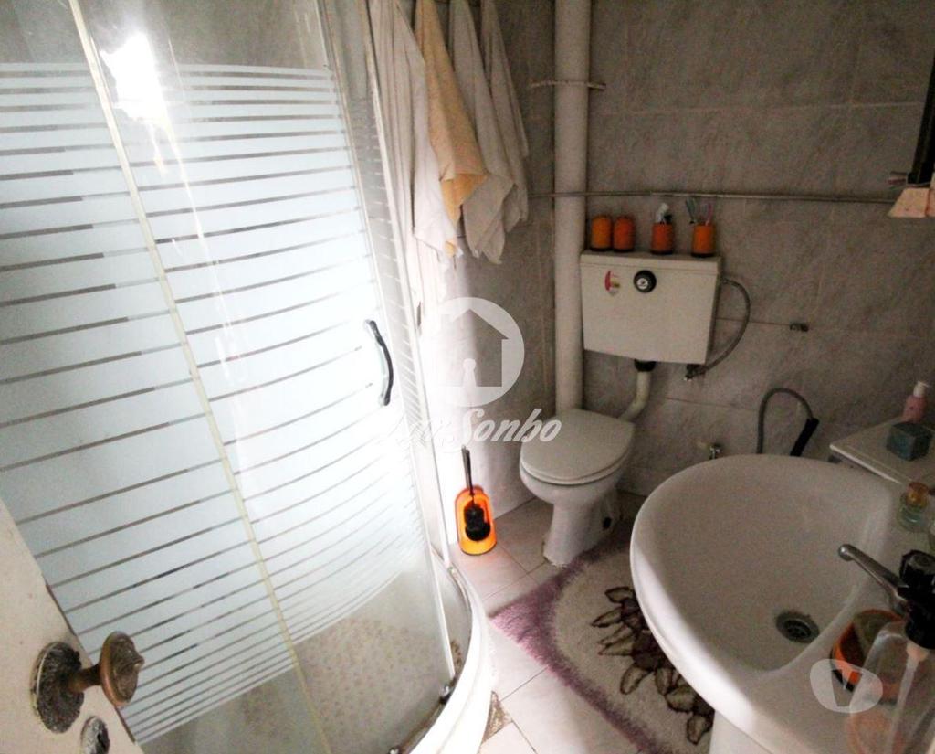 Comprar Loja Barcelos - Fotos para Moradia bifamiliar em Gamil