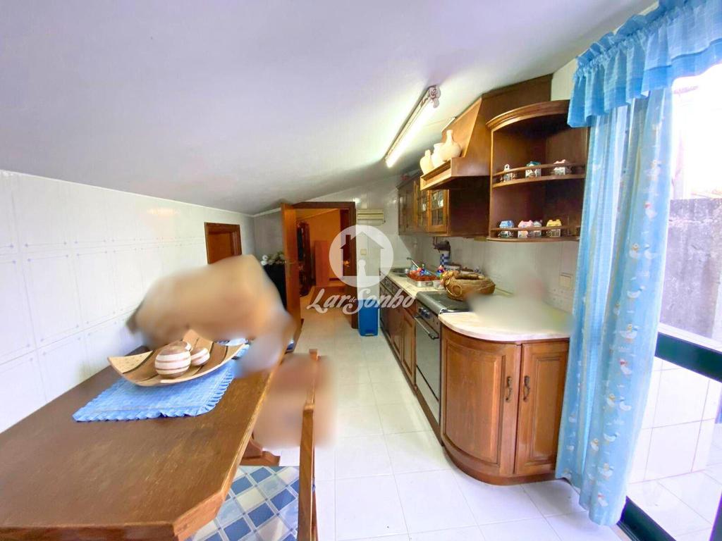 Apartamentos a venda Barcelos - Fotos para Moradia Isolada com comércio e amplo terreno (265-M-01501)