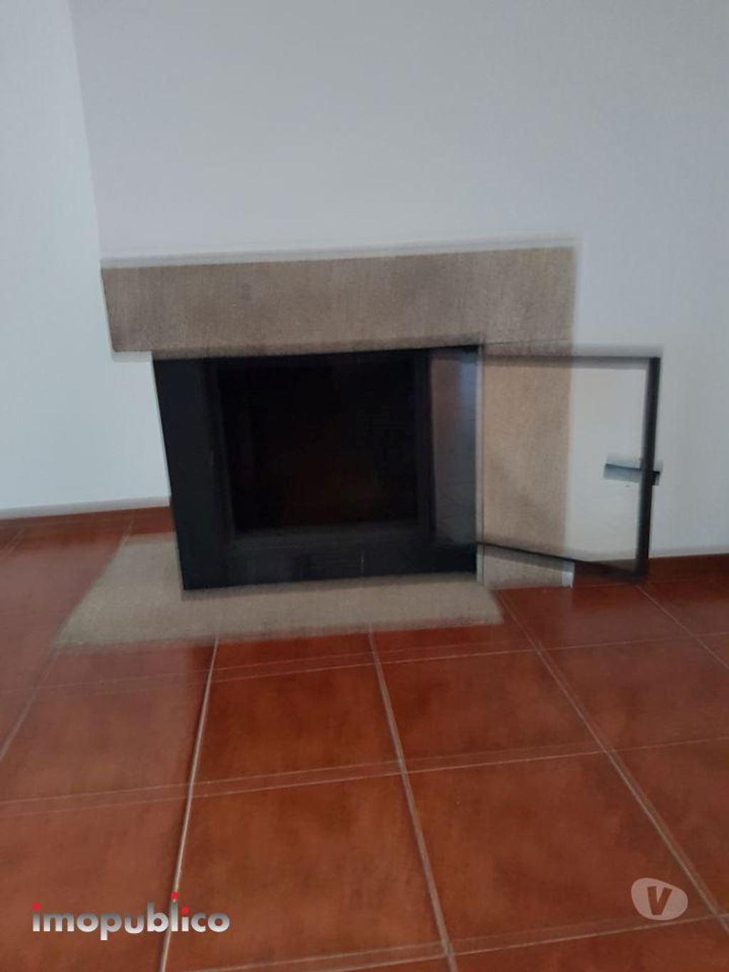 Imóveis para alugar Vila Verde - Fotos para APARTAMENTO T1 JUNTO CENTRO SAÚDE VILA VERDE