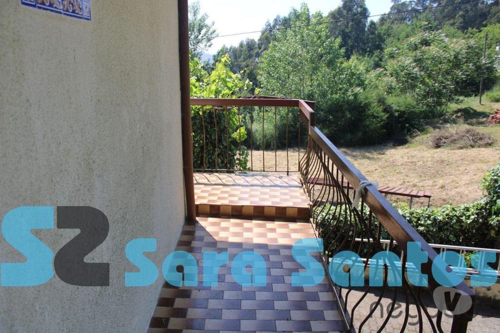 Apartamentos a venda Felgueiras - Fotos para Felgueiras-Moradia Isolada T3 C Terreno- Felgueiras (SS0939)