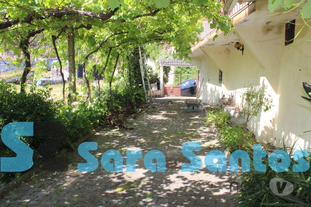 Apartamentos a venda Felgueiras - Fotos para Felgueiras-Moradia Isolada T3 C Terreno- Felgueiras (SS0939)