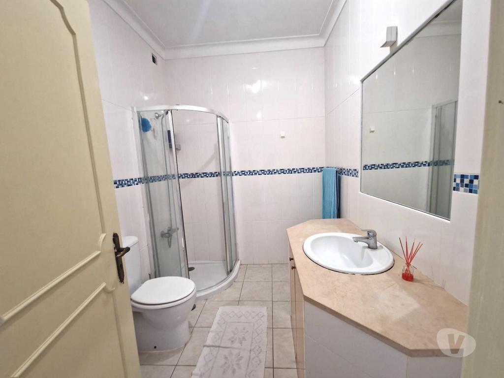Apartamentos a venda Albufeira - Fotos para Lindo Apartamento T1 com Vista Mar e Piscina no Coração de