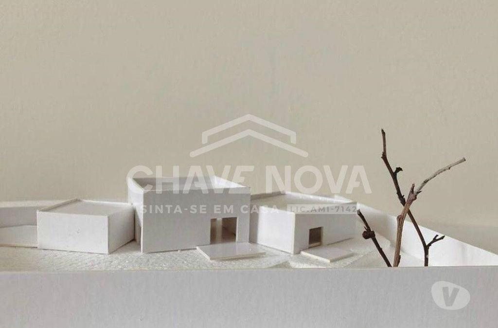 Terrenos Vila Nova de Gaia - Fotos para Lote de Terreno com Projecto Aprovado para Moradia V3 em