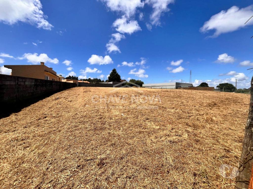 Terrenos Vila Nova de Gaia - Fotos para Terreno com 1500m² em Pedroso, Vila Nova de Gaia (MAD 01873)