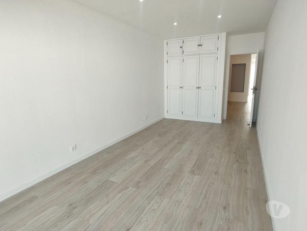 Apartamentos a venda Portimão - Fotos para Apartamento T2 Remodelado em Portimão com Localização
