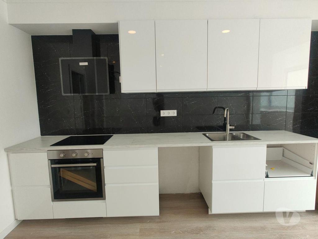 Apartamentos a venda Portimão - Fotos para Apartamento T2 Remodelado em Portimão com Localização