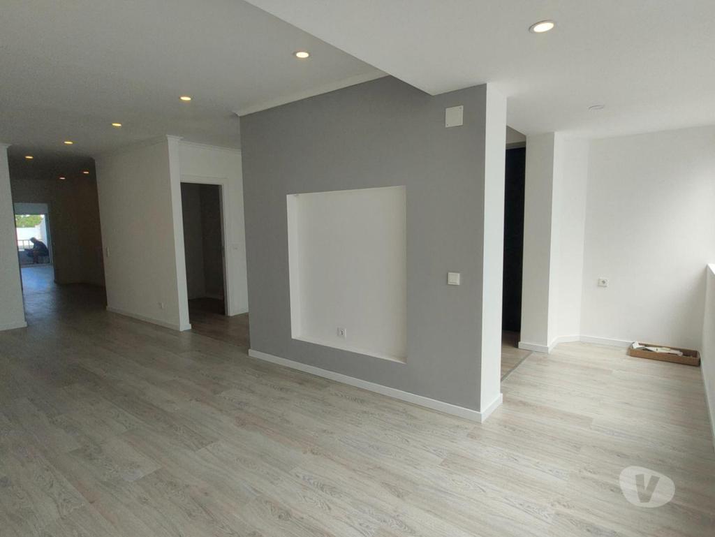 Apartamentos a venda Portimão - Fotos para Apartamento T2 Remodelado em Portimão com Localização