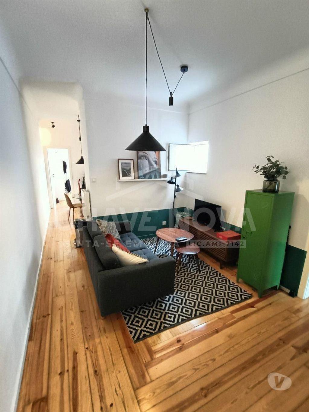 Apartamentos a venda Porto - Fotos para Porto-Apartamento T4 na Rua da Boavista (PRTBV 00441)