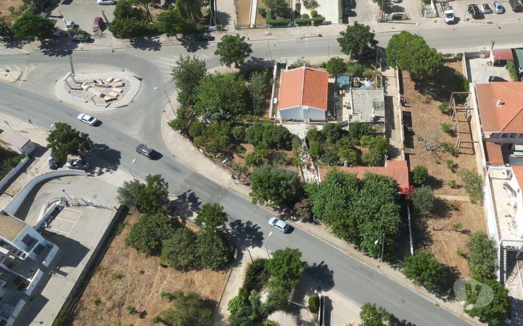 Terrenos Albufeira - Fotos para Terreno Misto nas Ferreiras com PIP para 11 Vivendas (ALBF 00167)