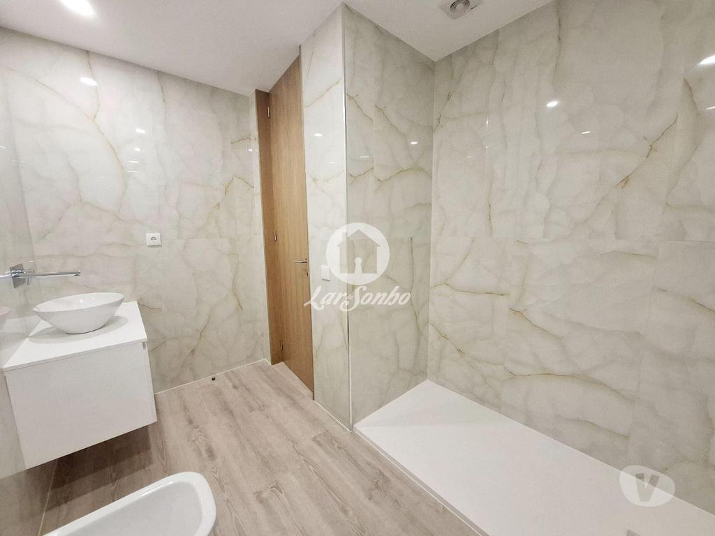 Apartamentos a venda Póvoa de Varzim - Fotos para Apartamento T3Como Novo na Póvoa de Varzim (240-A-25199)