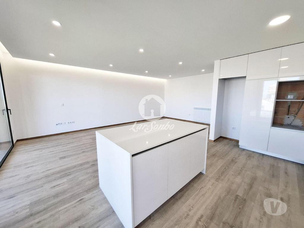 Apartamentos a venda Póvoa de Varzim - Fotos para Apartamento T3Como Novo na Póvoa de Varzim (240-A-25199)
