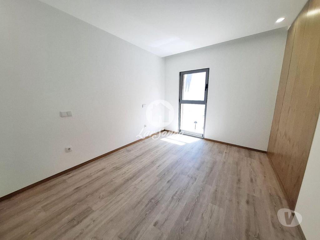 Apartamentos a venda Póvoa de Varzim - Fotos para Apartamento T3Como Novo na Póvoa de Varzim (240-A-25199)