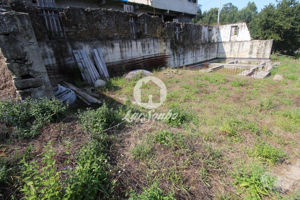 Terrenos Vila Verde - Fotos para Quintinha para restauro em Atães, Vila verde (240-Q-22802)