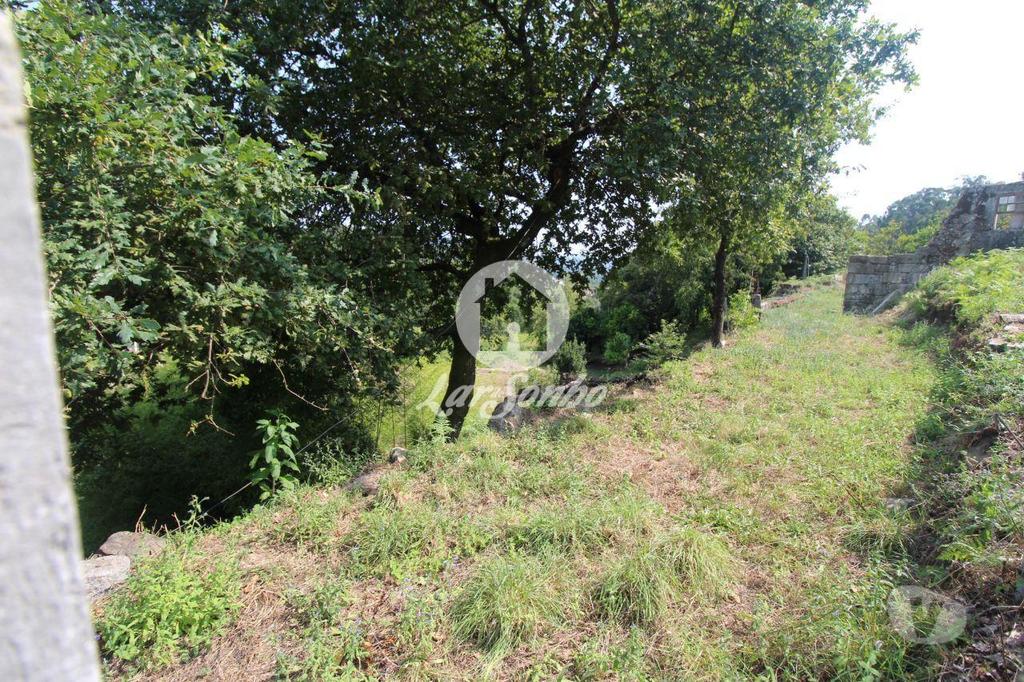 Terrenos Vila Verde - Fotos para Quintinha para restauro em Atães, Vila verde (240-Q-22802)