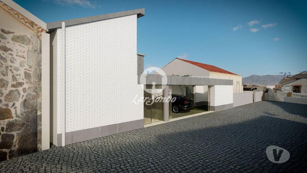 Apartamentos a venda Póvoa de Varzim - Fotos para Moradia para restauro com Projecto Aprovado a 40m da praia de