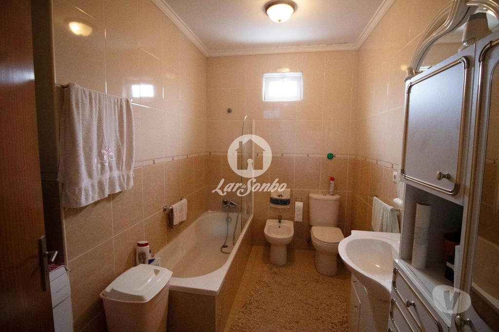 Apartamentos a venda Vila do Conde - Fotos para Moradia T3 com terraço de 30m2 em Vila do Conde (240-M-25136)