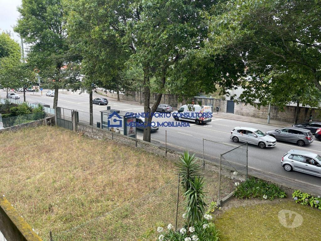 Apartamentos a venda Porto - Fotos para T4 Avenida Fernão Magalhães ( Pólo Universitário ) (A-00728)