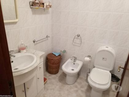Apartamentos para vender - Fotos para T1 Mobilado em condomínio fechado em Arvore junto à praia