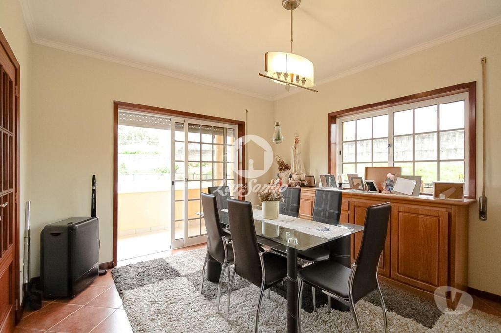 Apartamentos a venda Vila Nova de Famalicão - Fotos para Moradia de gaveto c 3 quartos e jardim em Fradelos, Vila Nova