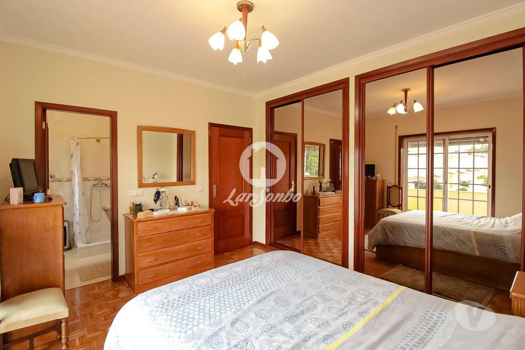 Apartamentos a venda Vila Nova de Famalicão - Fotos para Moradia de gaveto c 3 quartos e jardim em Fradelos, Vila Nova
