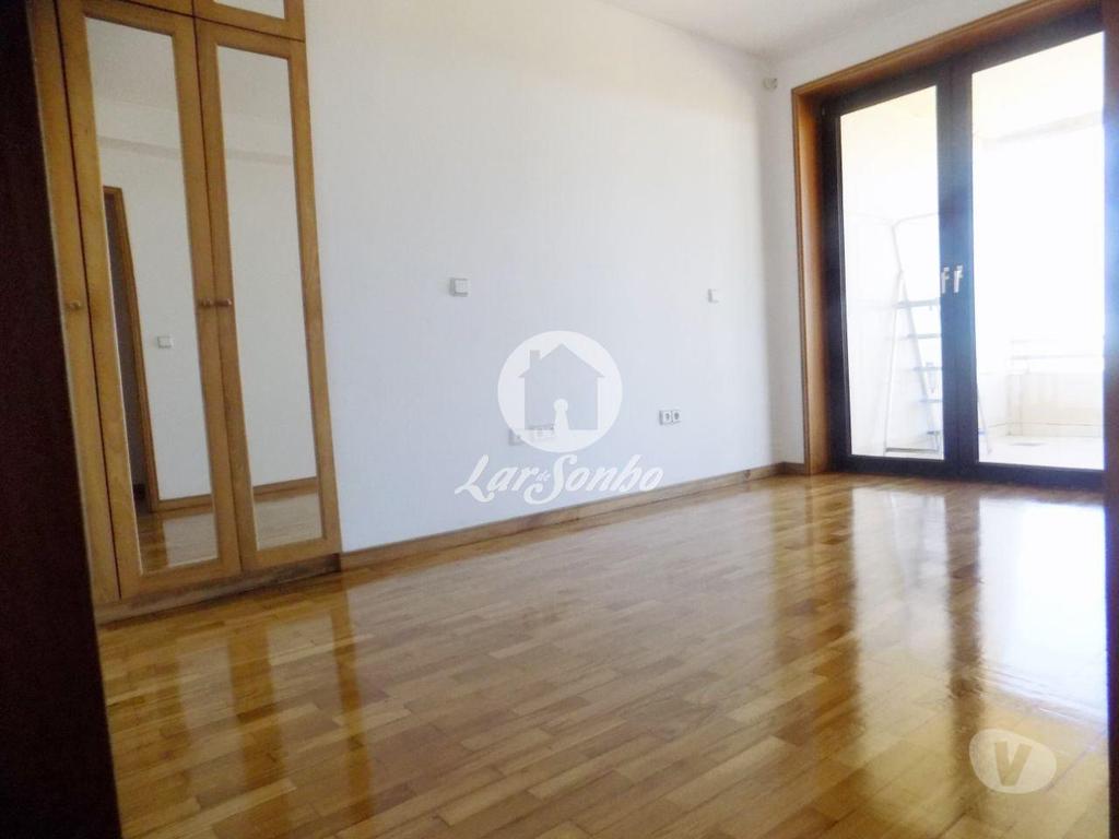 Apartamentos a venda Vila do Conde - Fotos para T2 c lugar de garagem e terraço de 40m2, 1ª linha de mar em
