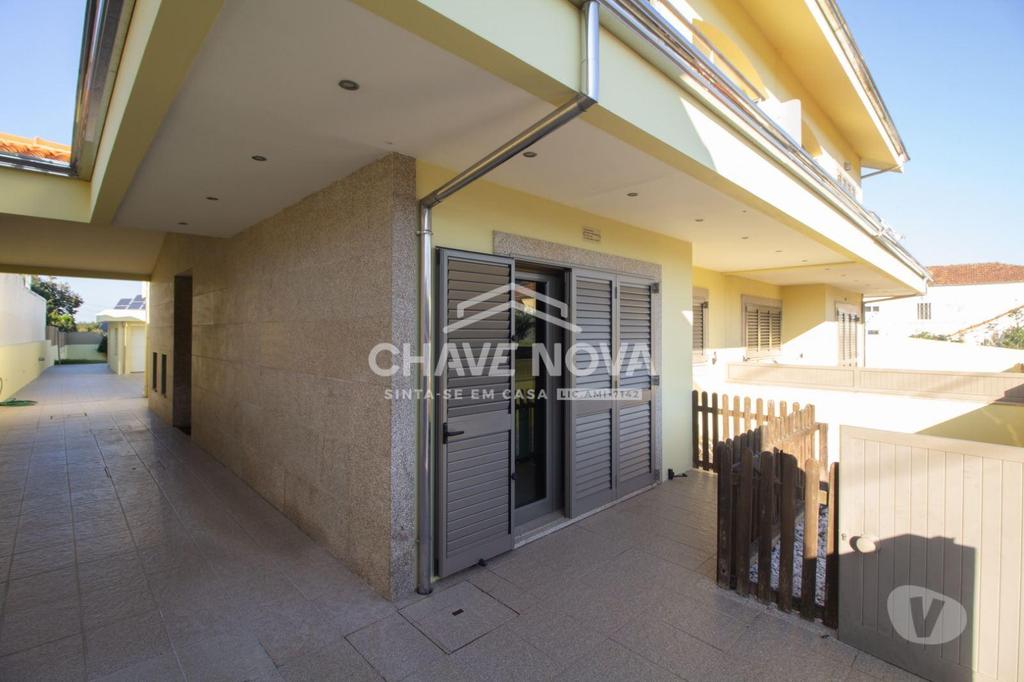Apartamentos a venda Vila Nova de Gaia - Fotos para Vila-nova-de-gaia-Moradia T3 para venda. (OD 02418)