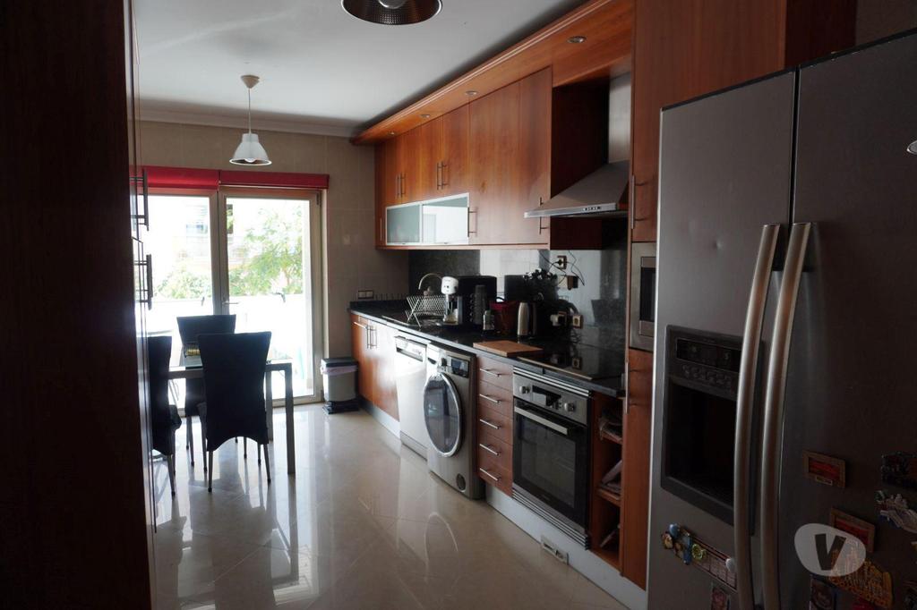 Apartamentos a venda Tavira - Fotos para Apartamento T3 Mobilado em Urbanização Tranquila em Tavira
