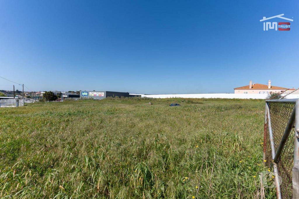 Comprar Loja Cartaxo - Fotos para Terreno em Vila Châ de Ourique