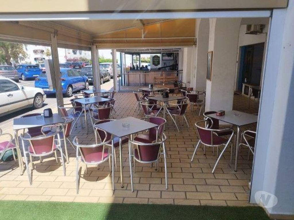 Comprar Loja Albufeira - Fotos para Restaurante Snack-Bar no Centro de Albufeira com Clientela...