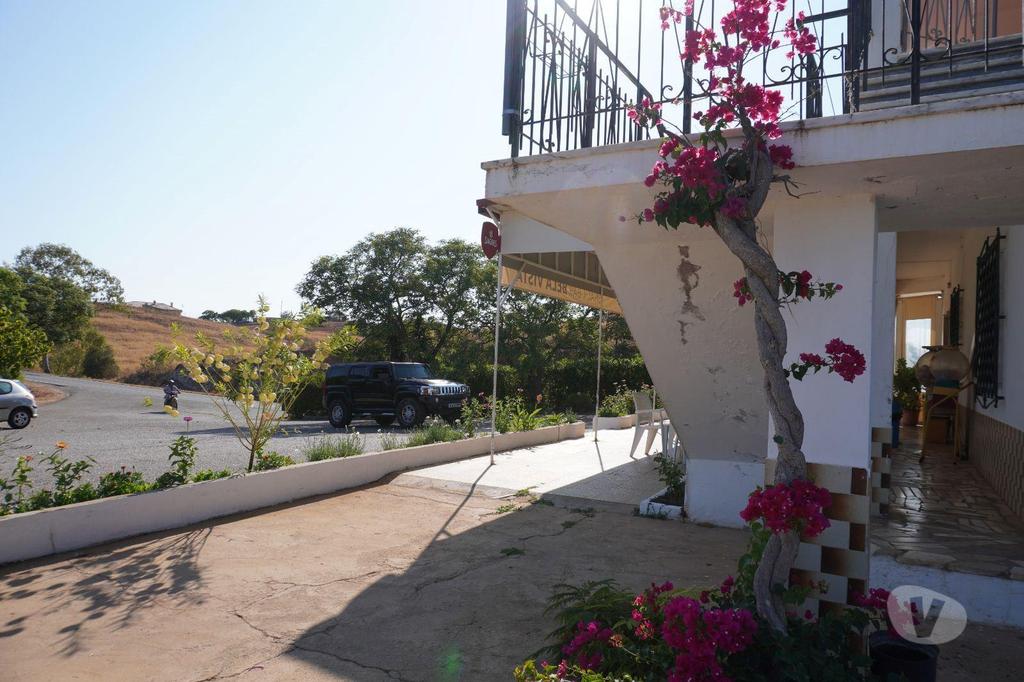 Comprar Loja Tavira - Fotos para Restaurante com T1 e T2 a 10 Min de Tavira - Vista Mar e Montanha