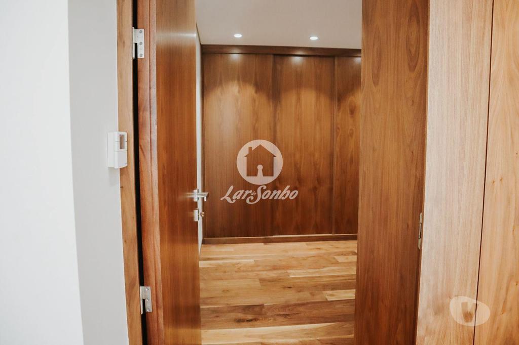 Apartamentos a venda Póvoa de Varzim - Fotos para T3 NOVO 2ª linha de mar da Póvoa de Varzim (240-A-22622)