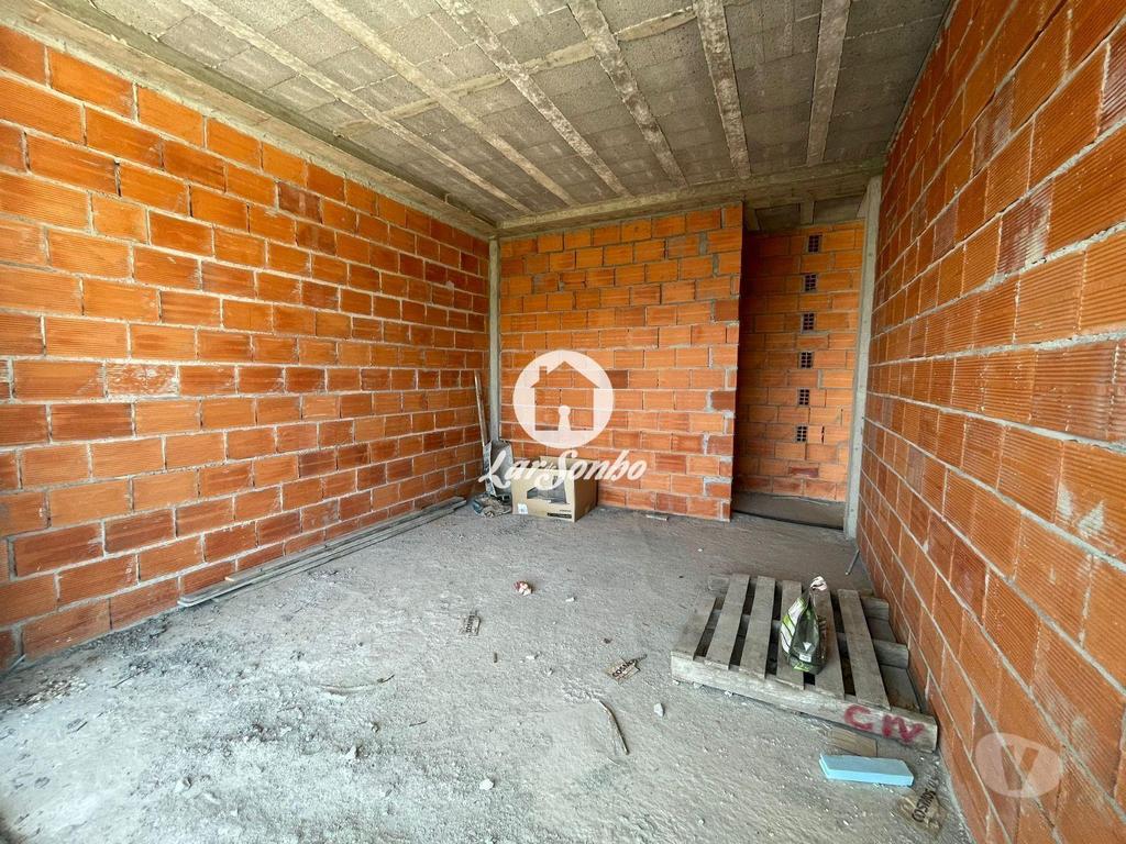 Apartamentos a venda Esposende - Fotos para Esposende-Moradia Nova em Barcelos (265-M-01596)