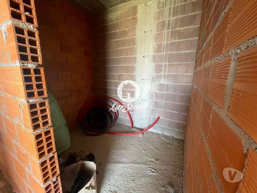 Apartamentos a venda Esposende - Fotos para Esposende-Moradia Nova em Barcelos (265-M-01596)
