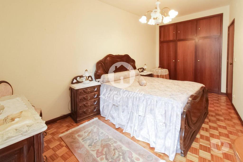 Apartamentos a venda Póvoa de Varzim - Fotos para Apartamento com 3 quartos e lugar de garagem a 200m da praia da