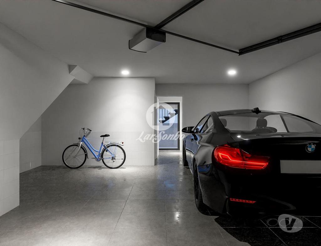 Apartamentos a venda Póvoa de Varzim - Fotos para Moradia T3 NOVA a 400m da praia da Póvoa de Varzim (240-M-24105)