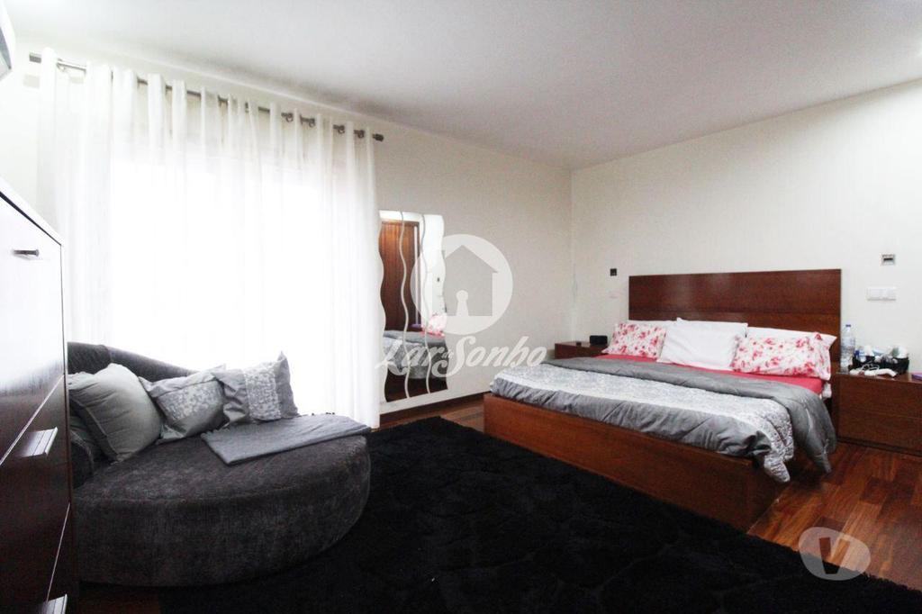 Apartamentos a venda Póvoa de Varzim - Fotos para Moradia com 3 quartos e espaço exterior a 5min. da cidade da