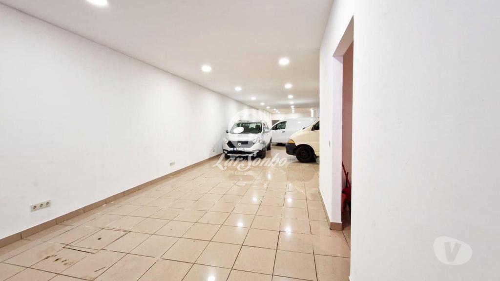 Comprar Loja Porto - Fotos para Loja com 459m2 em Paranhos, Porto