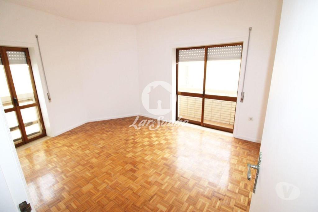 Apartamentos a venda Póvoa de Varzim - Fotos para Apartamento T3 na 2ª linha de Mar na Povoa de Varzim