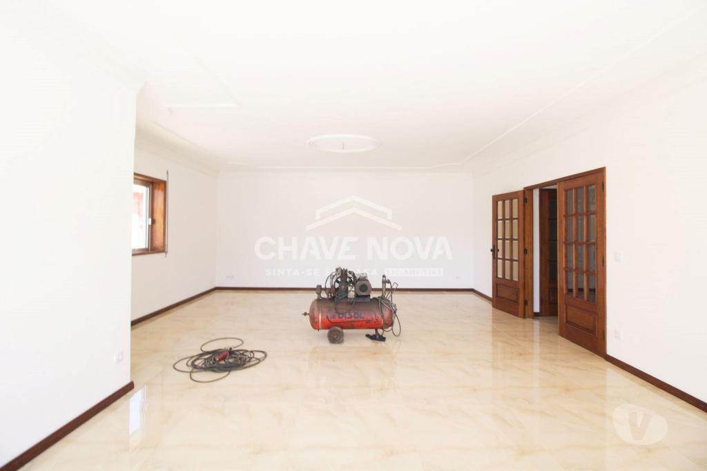 Apartamentos a venda Valongo - Fotos para Valongo-Moradia V3 Independente em Alfena - Porto (PRTBV 00444)