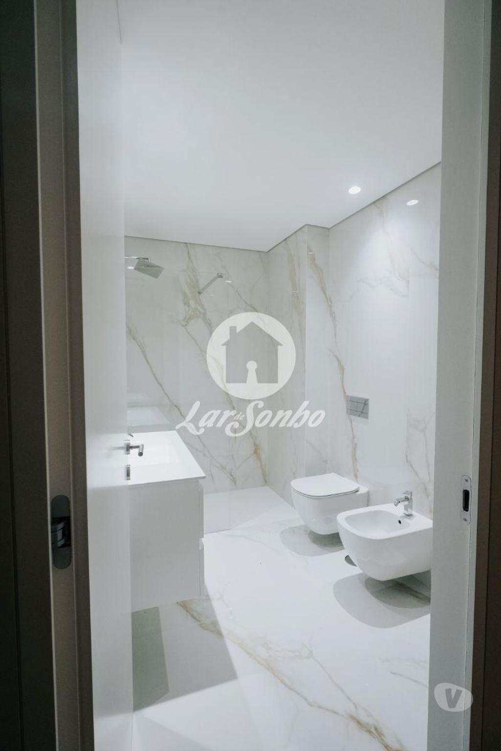 Apartamentos a venda Póvoa de Varzim - Fotos para Apartamentos T4 DUPLEX a 400m da praia da Póvoa de Varzim