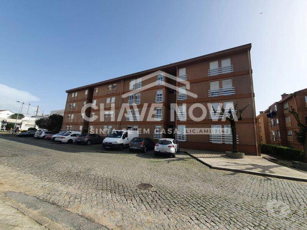 Apartamentos a venda Gondomar - Fotos para Venda de Apartamento T3 em Rio Tinto (Gondomar) (RT 02553)