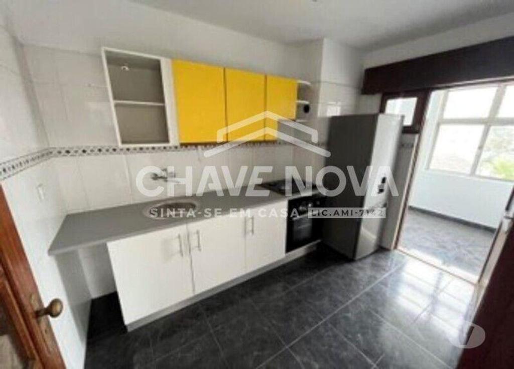 Apartamentos a venda Gondomar - Fotos para Venda de Apartamento T3 em Rio Tinto (Gondomar) (RT 02553)