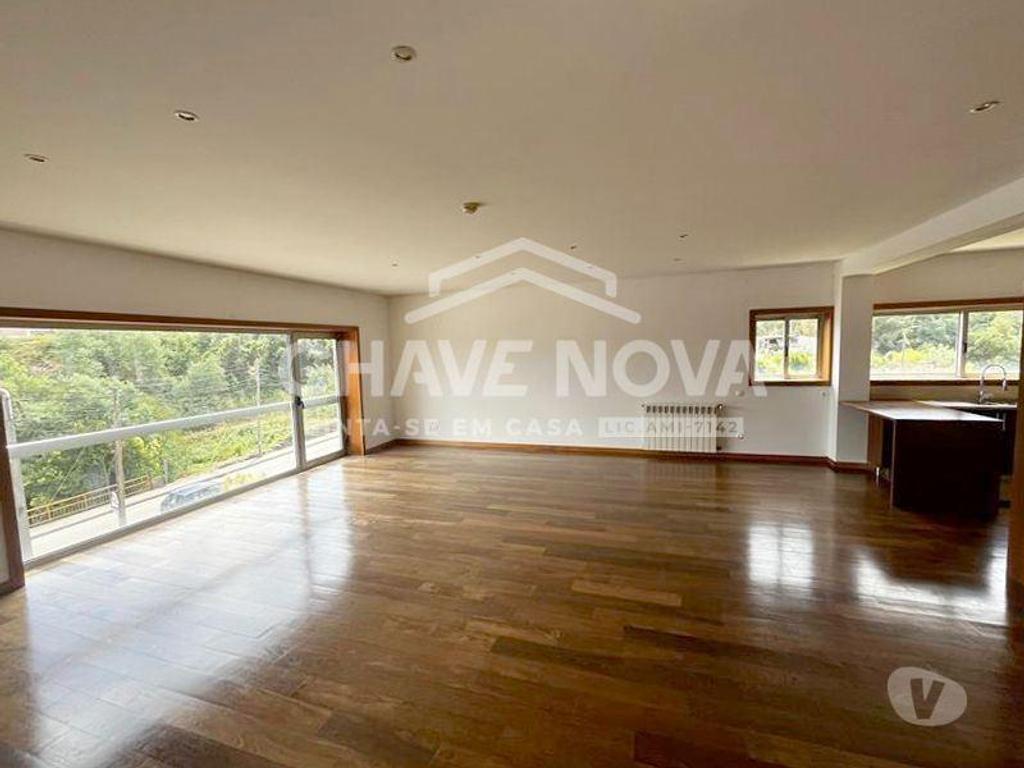 Apartamentos a venda Valongo - Fotos para Valongo-T3 em Sobrado - Valongo (RT 02299)